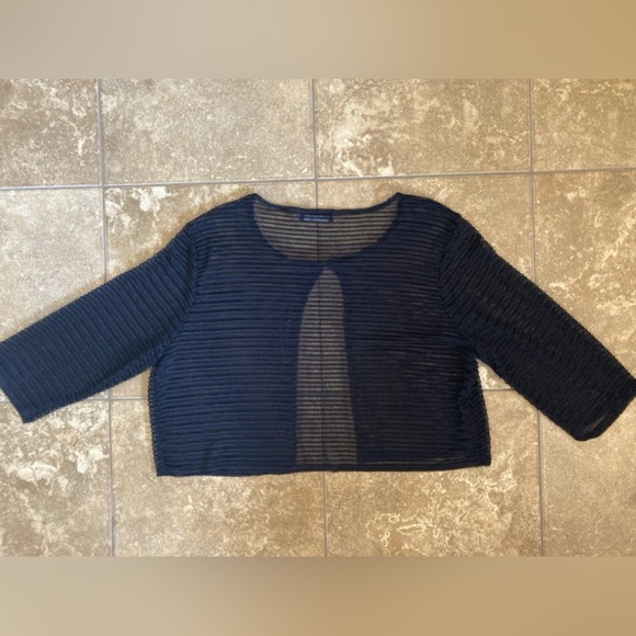 Black Sheer Knit Sweater Long Sleeve Loose Fit One Button - Picture 5 of 6